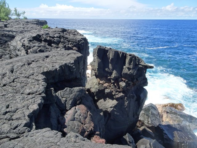 Attention de ne pas s'approcher trop près de la falaise