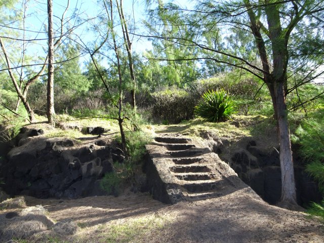 Emprunter un nouvel escalier pour parcourir la Pointe de la Table