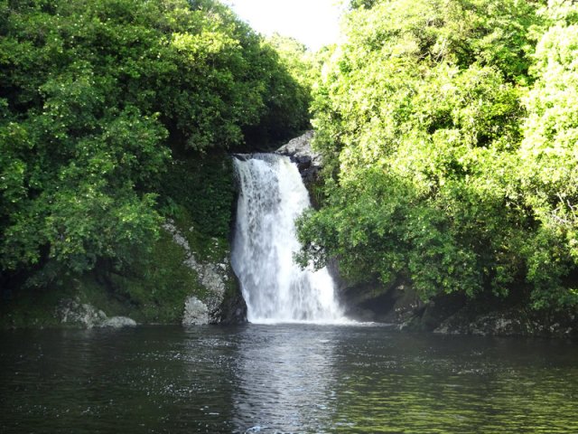 Le très vaste Bassin Bœuf est alimenté par une courte cascade