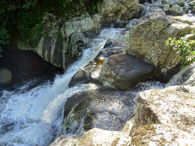 Le haut de la chute du Bassin Grondin
