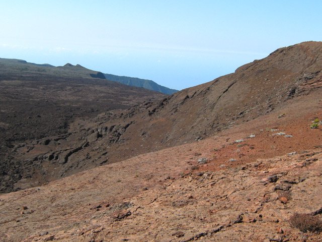 A mi-pente, toujours pas de végétation
