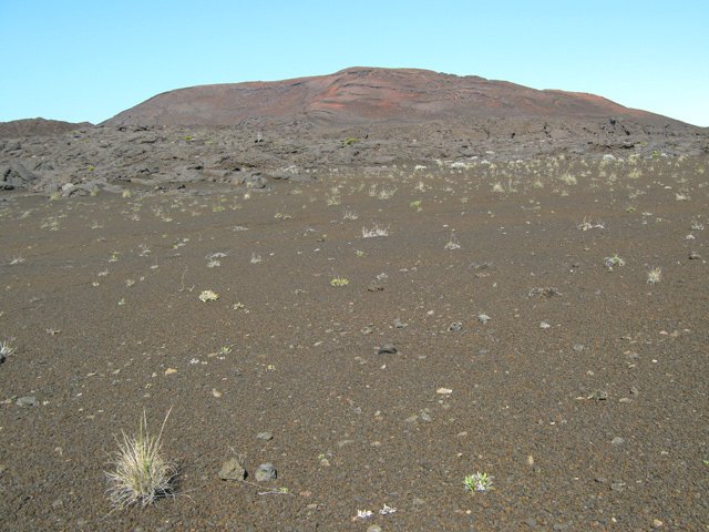 Départ de la Plaine des Sables où rien ne pousse