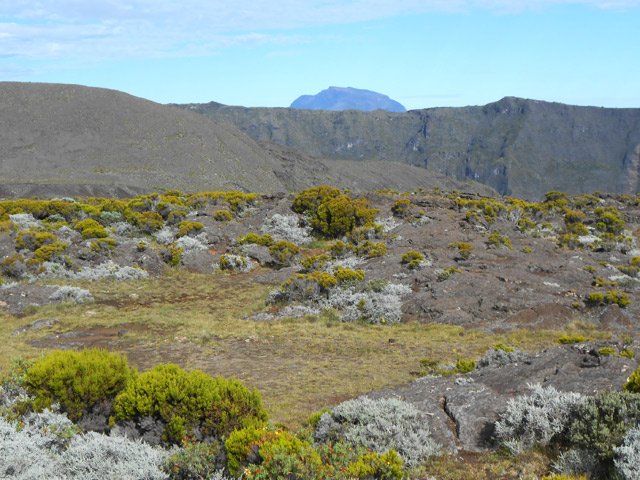 Panorama sur le Piton des Neiges en descendant vers le Pas de Bellecombe Jacob