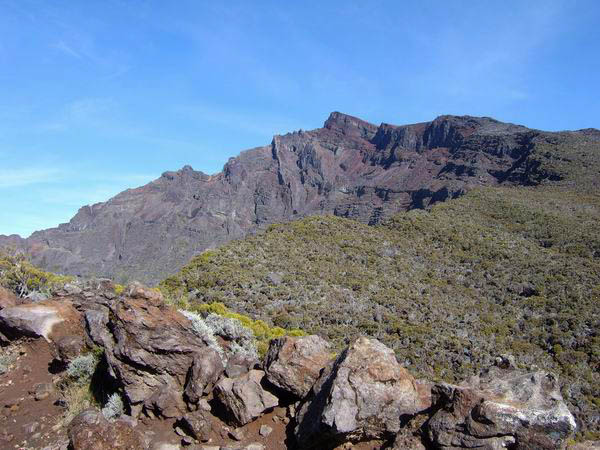 La fin de la montée avec vue sur le Piton des Neiges
