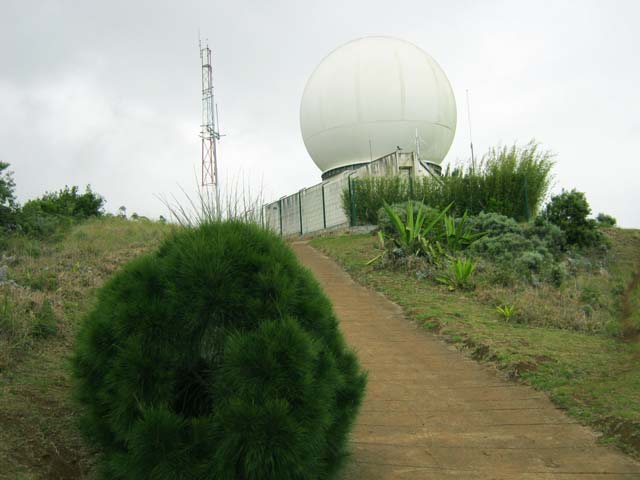 Poursuivre sur la route pour retrouver le GRR2