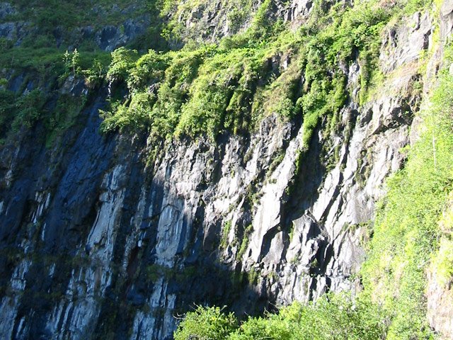 Les pentes abruptes de la Source Flamand