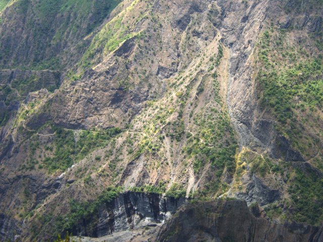 On peut même imaginer sa prochaine randonnée en voyant les sentiers