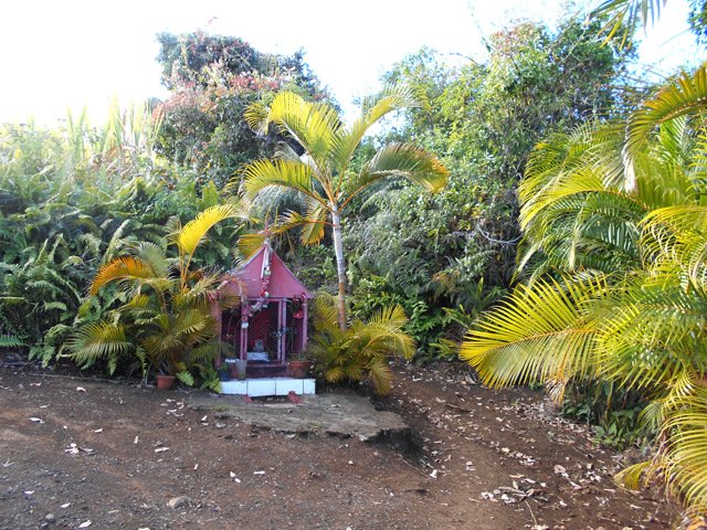 L'oratoire. Prendre le sentier à droite