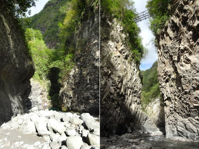 Les falaises, parfois très hautes, reliées ici par une passerelle