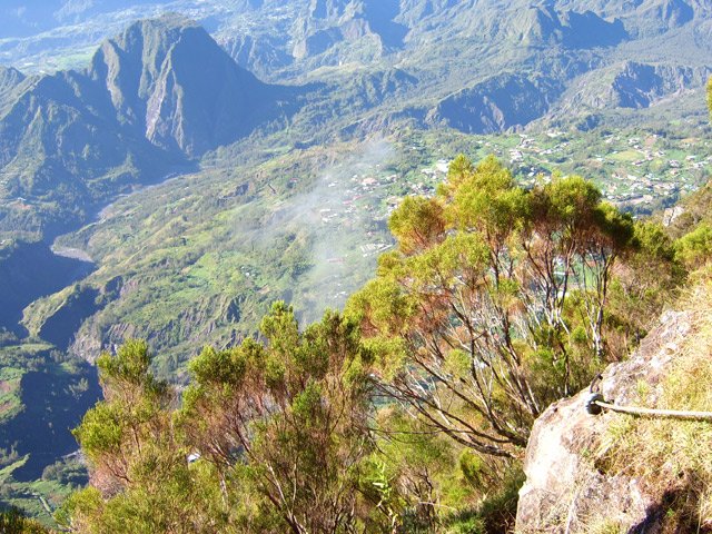 La dernière corde de sécurité avant d'arriver au sommet
