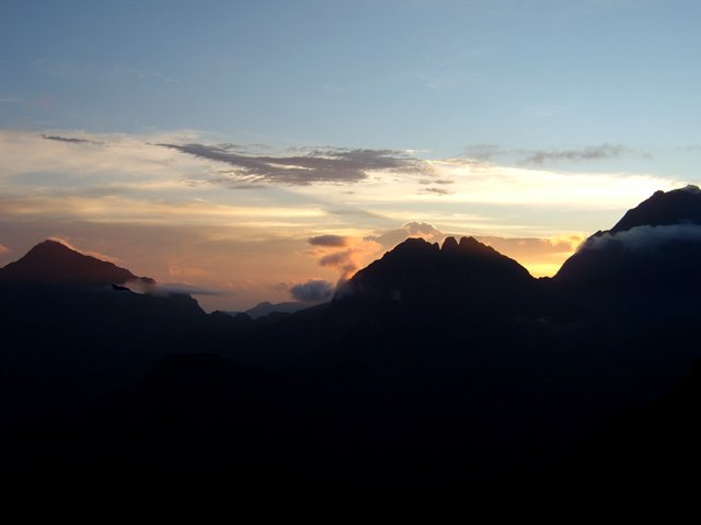 La journée sera longue ; partir très tôt pour profiter du lever de soleil