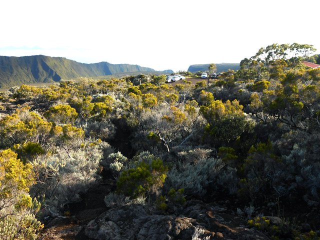 La montée est faible, toujours en vue du parking
