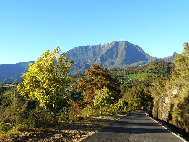 Superbe vue depuis la route au départ du sentier